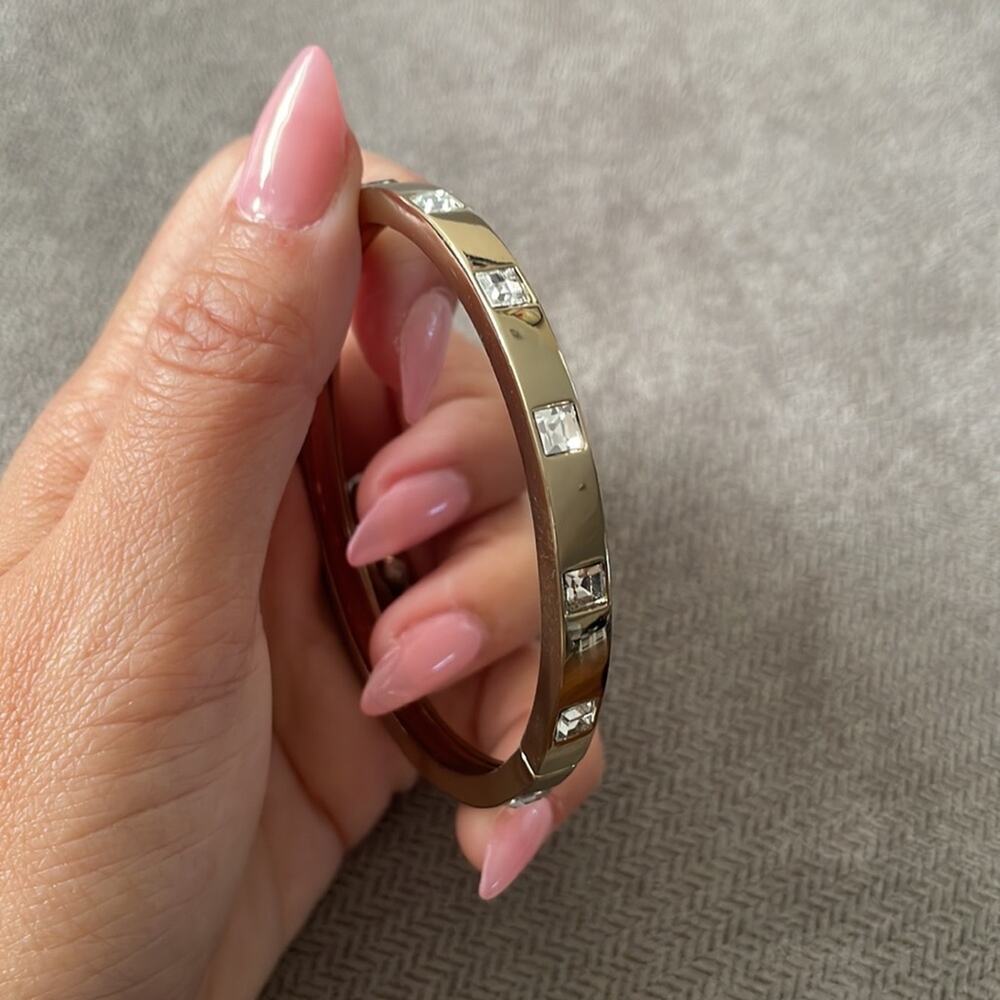 Champagne Gold Fashion Bangle